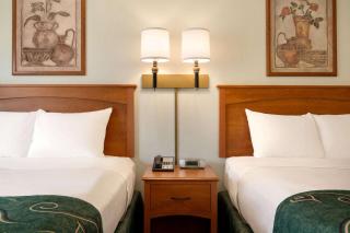 Travelodge by Wyndham Dunsmuir - 3