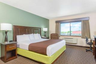 AmericInn by Wyndham West Salem - 6