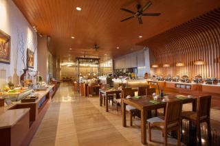 Hotel Santika Banyuwangi - Banyuwangi - 4