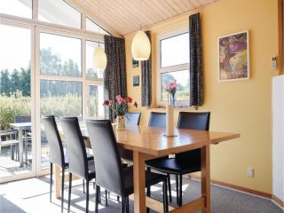 Three-Bedroom Holiday Home In Humble - Humble - 5