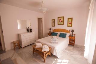 Luminoso y fresco apartamento en 2ª línea de playa - Fuengirola - 1
