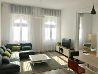 Paulay Central Top Suite - Budapest - 0