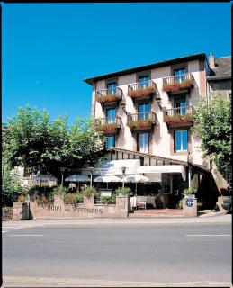 Hôtel des Pyrénées - Saint-Jean-Pied-de-Port - 0