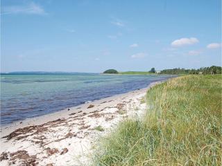 Two-Bedroom Holiday Home In Knebel - Knebel - 3