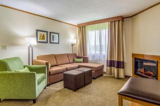 Comfort Inn - 7