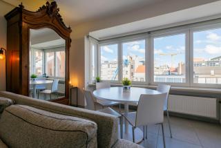 Modern Apartment with Free Parking - Oostende - 6