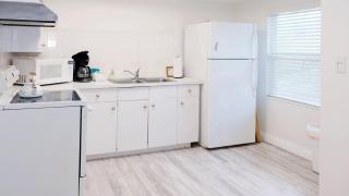 BeachPoint Cottages - Siesta Key - 2