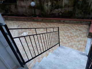 new home with garden - 4