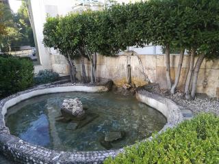 Comfortable & Convenient Living in Athens - 4