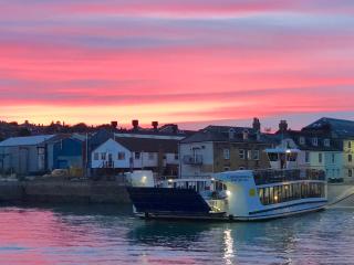 Aisla Cottage • East Cowes • Isle of Wight - East Cowes - 1