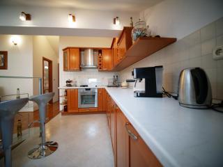 Apartment Dora - Mokošica - 1