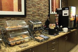 Microtel Inn and Suites North Canton - 4