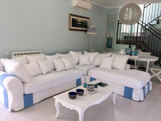 Buellis House - 8