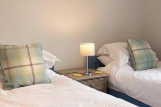Seaside Retreat in North Bay - with parking - 1