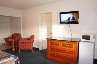 Classic Inn - Red Bluff - 4