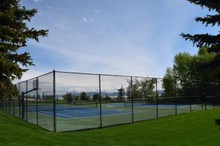 Tennis Court Condo - Garden City - 9