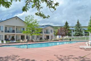 Tennis Court Condo - Garden City - 8
