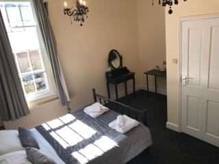 The Dorset - Lewes - 6