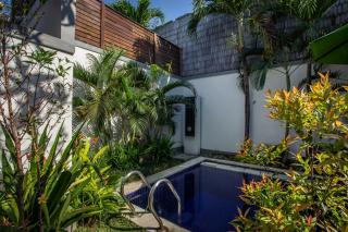 Minica Villa Seminyak - 2