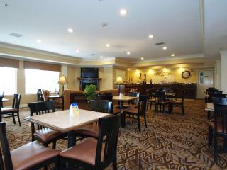 Best Western Plus Valdosta Hotel & Suites - Valdosta - 8