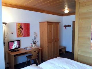 Sonnegg Hotel - Zweisimmen - 9