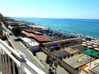 Waterfront Apt - Ladispoli - 9