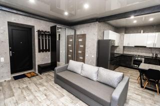 Loft Apartment on Svobody - 8
