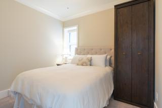 SookePoint Ocean Cottage Resort - 2