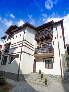 Chez Marcel Sinaia - Sinaia - 4