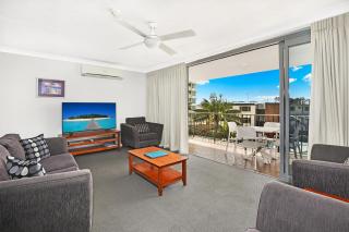 Majorca Isle Beachside Resort - Maroochydore - 5
