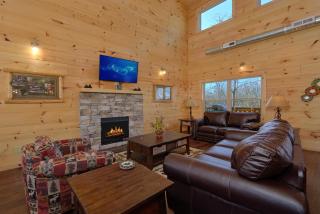Alpine Pool Lodge - Pigeon Forge - 8