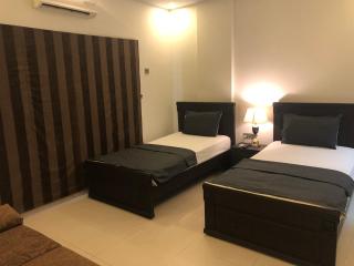 Sunset Suites - Karachi - 3