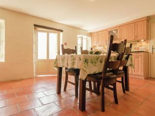 Beautiful holiday home with private pool - Anthé - 2