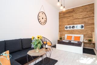 Cracow Best Location Apartment with Garden by Cozyplace - Krakow - 7