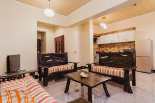Mountain View Hotel & Apartment - 1