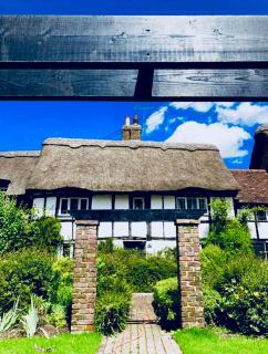 Old Hunters Lodge Whipsnade Limited - Whipsnade - 5
