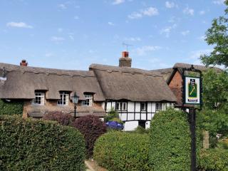 Old Hunters Lodge Whipsnade Limited - Whipsnade - 9