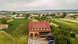 Penzion s restaurací na Furhaple - Šakvice - 3