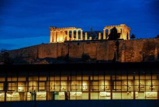 Acropolis amazing balcony view 3 minutes walking to the museum - Athen - 0