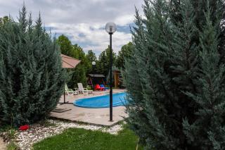 Luxury Radox Apartment Airport Bucharest - Otopeni - 4