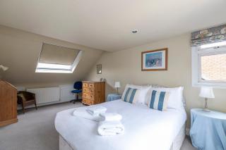 Charming house with rooftop terrace - London - 3