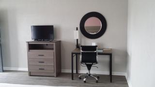 Econo Lodge Inn & Suites - Abilene - 6