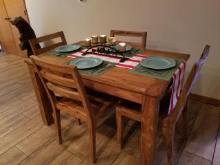 Cozy Studio Apartment - 5