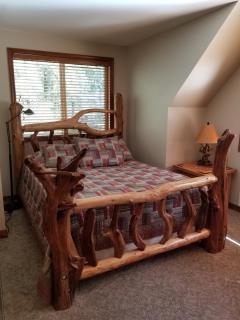 Cozy Studio Apartment - Greenwater - 9