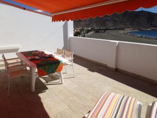 ÁTICO EN PRIMERA LINEA DE PLAYA - Gran Tarajal - 3