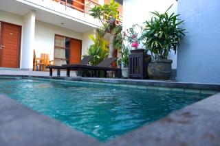 Sweet Corner Guest House - Sanur - 3