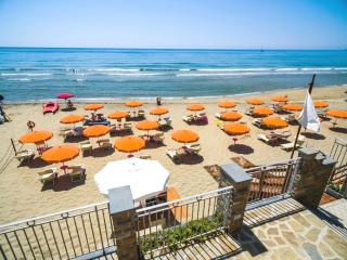Acciaroli Vacanze Residence - Acciaroli - 0