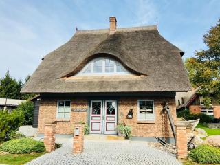 "Kontorhaus" by Ferienhaus Strandgut - Born - 3