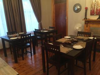 Tranquil House B&B @ 1 College Ave - 9