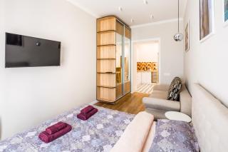 Квартира в центрі з дизайнерським ремонтом - Lviv - 8